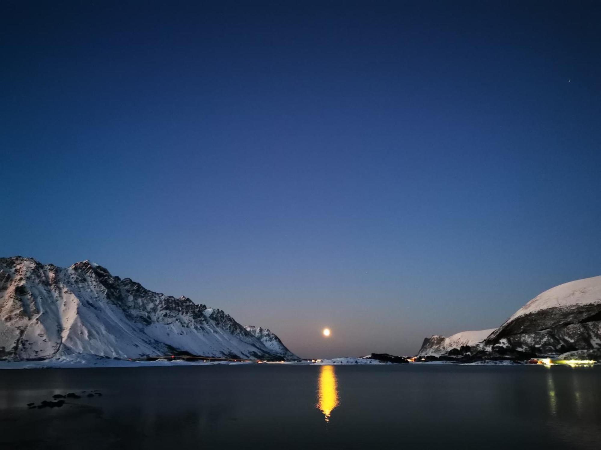 Rystad Midnight Sun And Nature Lägenhet Exteriör bild